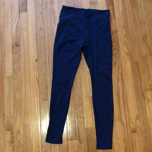 Navy High Waisted Fabletics Leggings with Pockets